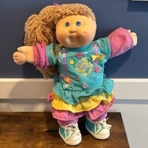 Rare - Cabbage Patch Designer line 1989 - like new condition- coleco